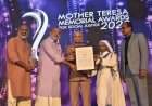 राज्यपालांच्या हस्ते सील आश्रम संस्थेचे संस्थापक के.एम.फिलिप यांना यावर्षीचा मदर टेरेसा स्मृती पुरस्कार प्रदान.