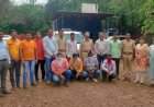 बिबट्याच्या नखांची तस्करी करणाऱ्या चौघांना वनविभागाच्या पथकाने ठोकल्या बेड्या.