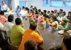 पराभवाला खचून न जाता उद्याच्या विजयाकडे झेपावण्याची ताकद ठेवा : विनायक राऊत.  कणकवली विजय भवन येथे शिवसेना, इंडिया आघाडीच्या पदाधिकाऱ्यांची बैठक संपन्न.