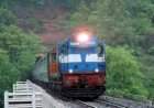 कोकण रेल्वे मार्गावर आणखी २० गणपती स्पेशल सोडण्याचा मध्य रेल्वेचा निर्णय; उद्यापासून आरक्षण सुरू.