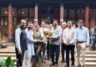 माजी सरन्यायाधीश बी. आर. गवई यांचे पाटेकर देवस्थानला दर्शन