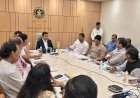 गणेशोत्सवापूर्वी सिंधुदुर्गातील रस्त्यांची दुरुस्ती तातडीने पूर्ण करा....मत्स्य व्यवसाय व बंदरे मंत्री नितेश राणे यांचे निर्देश