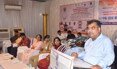 शासकीय योजनांचा लाभ शेवटच्या व्यक्तीपर्यंत पोहोचवा : पालकमंत्री रविंद्र चव्हाण.  कुडाळ येथे पालकमंत्र्यांच्या उपस्थितीत ‘एक हात मदतीचा’ उपक्रम संपन्न.