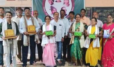 शिक्षकांनी ग्रामीण भागातील मुलांची गुणवत्ता वाढविण्यासाठी प्रयत्न करणे गरजेचे : मधुकर मातोंडकर.   बावशी येथे शिक्षक गौरव सोहळा संपन्न.