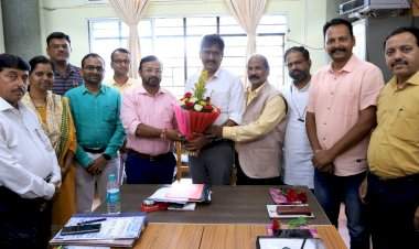 कोल्हापूर विभागीय अधिस्वीकृती समितीच्या अध्यक्षपदी सुखदेव गिरी यांची निवड.