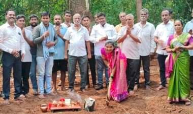 जलजीवन मिशन अंतर्गत आडेली-खुटवळवाडी येथील नळपाणी योजनेचा शुभारंभ.