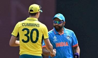 टीम इंडिया चे ऑस्ट्रेलिया समोर २४१ धावांचे आव्हान