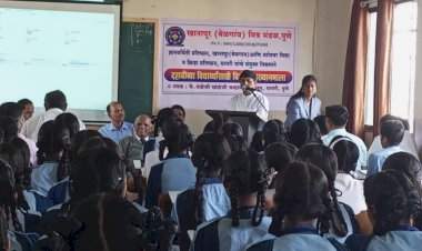 राज्यात अव्वल दर्जाचा निकाल देणाऱ्या सिंधुदुर्ग पॅटर्नचे पुणेरी विद्यार्थ्यांना आकर्षण.  सीमाभागातील पुणेस्थित उद्दोजकांतर्फे आयोजित शैक्षणिक व्याख्यानमालेत राज्य पुरस्कारप्राप्त पांडुरंग काकतकर यांचे व्याख्यान.