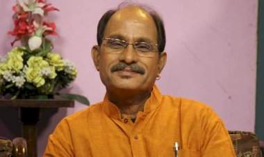 लोककला अभ्यासक सदानंद राणे यांना राज्य शासनाचा सांस्कृतिक कला गौरव पुरस्कार जाहीर.