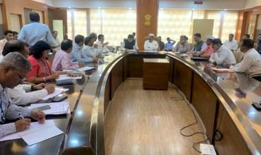 काजू उत्पादक शेतकऱ्यांना गोवा राज्यांप्रमाणे अनुदान द्या; कोकणातील आमदारांची संयुक्त मागणी.  पणन मंत्री अब्दुल सत्तार यांच्या अध्यक्षतेखाली बैठकीत झाली सकारात्मक चर्चा.