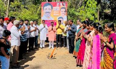 भिरवंडे हनुमंत वाडी नं २ येथे खा विनायक राऊत यांच्या स्वनिधीतून मंजूर झालेल्या रस्त्याचे भूमिपूजन.