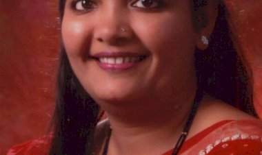 ठाकरे गटाची स्टार प्रचारकांची यादी जाहीर.  स्टार प्रचारकांच्या यादीत उपनेत्या महीला जिल्हा प्रमुख जान्हवी सावंत यांचा समावेश.