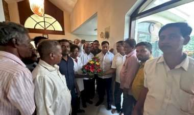 विठ्ठल रखुमाई शेतकरी संघटनेच्या वतीने महायुतीचे उमेदवार नारायण राणेंना जाहीर पाठींबा.