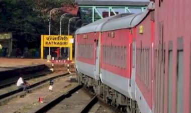 कोकण रेल्वे मार्गे २४ मे रोजी मंगला, गांधीधाम एक्स्प्रेस धावणार विलंबाने.  सावर्डे-भोके दरम्यानच्या अडीच तासांच्या मेगा ब्लॉकचा होणार परिणाम.