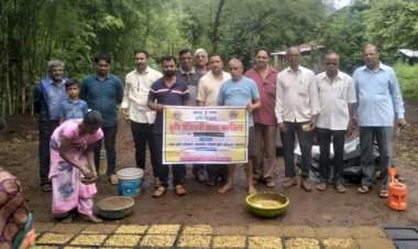 सरंद येथे संगमेश्वर तालुका कृषी विभागामार्फत कृषी संजीवनी सप्ताह अंतर्गत मॅट नर्सरी प्रात्यक्षिक.