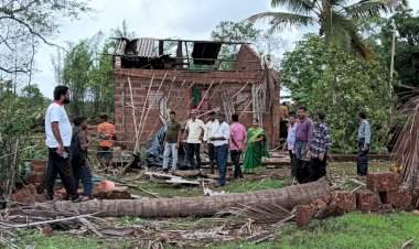 देवगड तालुक्यात झालेल्या वादळी वाऱ्यामुळे लाखोंचे नुकसान.  आरे नारेवडी येथे सर्वाधिक नुकसान; तहसीलदार व मंडल अधिकारी पाहणीसाठी न आल्याने ग्रामस्थांमध्ये नाराजी.