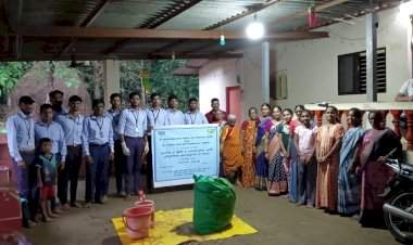 हरकुळ येथे कृषी महाविद्यालय फोंडाघाटच्या कृषीदूतांनी केले मार्गदर्शन.  ग्रामीण कृषी जागरुकता व कृषी औदयोगिक कार्यानुभव कार्यक्रम अंतर्गत शेतकऱ्यांना दिली माहिती.