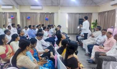 कुडाळ येथे सिंधुदुर्ग जिल्हा काँग्रेसची विशेष सभा संपन्न.