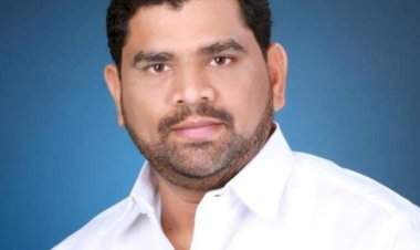 मोदी आवास घरकुल योजनेतील लाभार्थ्यांची ४ कोटी ७८ लाख रु.रक्कम सरकारने थकविली : आ.वैभव नाईक.  गणेश चतुर्थीपूर्वी लाभार्थ्यांना पैसे मिळाले नाही तर शिवसेनेच्या वतीने तीव्र आंदोलन छेडण्याचा दिला इशारा.