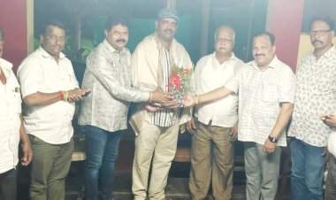 नाईक मोचेमाडकर दशावतारी लोकनाट्य मंडळचे तुषार नाईक यांची राज्य सांस्कृतिक निवड  भाजपाच्या वतीने करण्यात आला सत्कार