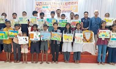 वेंगुर्ल्यात संविधान गौरव अभियानांतर्गत चित्रकला स्पर्धा उत्साहात संपन्न.