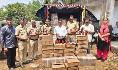 ओसरगाव येथे दारुसह १२ लाख ८६ हजारांचा मुद्देमाल जप्त