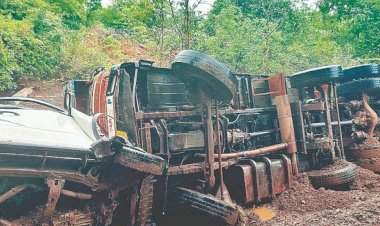 ट्रक - कारच्या धडकेत विजयदुर्गची महिला ठार