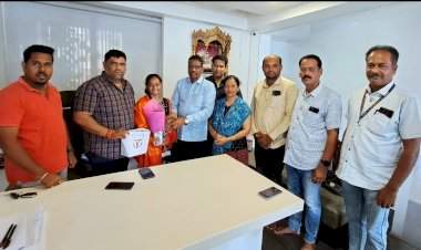 विधी चिंदरकर हिचा वैभव नाईक, सतीश सावंत यांनी केला सत्कार