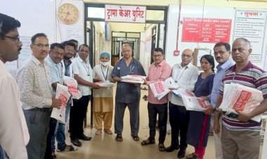 सह्याद्री फाउंडेशनकडून सावंतवाडी उपजिल्हा रुग्णालयाला बेडशीट भेट