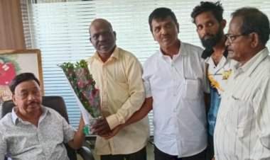 मंगेश तळवणेकर यांची खासदार नारायण राणेंकडे सदिच्छा भेट