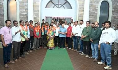 हरकुळ बुद्रुक येथील शेकडो उबाठा कार्यकर्ते भाजपात......पालकमंत्री नितेश राणे यांच्या उपस्थितीत पक्ष प्रवेश