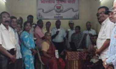 शिरोडा येथे आयुष्यमान वय वंदना नोंदणी, मोफत कार्ड वितरण शिबिराला उत्स्फूर्त प्रतिसाद