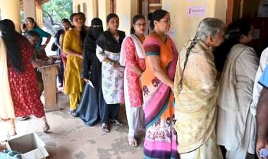 जिल्ह्यातील निवडणूक सुरळीत पार पडल्याबद्दल मतदारांनी व्यक्त केले समाधान