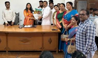 सावंतवाडी नगराध्यक्षा युवराज्ञी श्रद्धाराजेंनी स्वीकारला पदभार