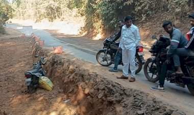 तिलारी दोडामार्ग रस्त्यावर भीषण अपघात
