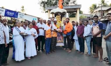 ३५० गडकिल्ले सायकलवर स्वार होऊन पादाक्रांत करण्यासाठी निघालेल्या रणवीर सिंगचा वेंगुर्लेत सत्कार