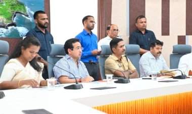 सिंधुदुर्गातील हॉटेल व्यवसायिकांना पालकमंत्र्यांचा दिलासा.