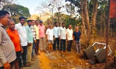 वायंगणी येथे भूमिगत विद्युत वाहिनीच्या निकृष्ट कामाला ग्रामस्थांचा आक्षेप.....वीज वितरणच्या अधिकाऱ्यांसमोर केली बोगस कामाची पोलखोल