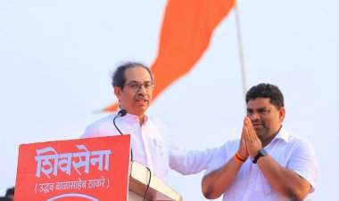 माजी आमदार वैभव नाईक वाढदिवस विशेष....संघर्षाच्या काळातही स्वाभिमान जपणारे निष्ठावंत वैभव नाईक