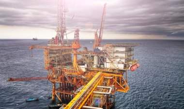 ऑइल इंडियाची ऐतिहासिक कामगिरी; राजस्थानच्या वाळवंटातून तेलाचा 'विक्रमी' ओघ!