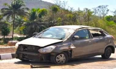 गाडीवरचा ताबा सुटल्याने मळगाव येथे अपघात