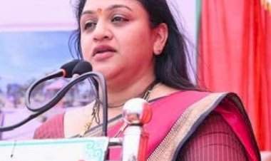 गणेश घाटासाठी निधी आमदार निलेश राणेंमुळेच, श्रेय लाटण्याचा प्रयत्न अयोग्य - प्राजक्ता बांदेकर 