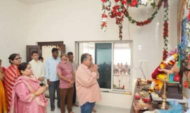 गणेशोत्सवात रविंद्र चव्हाणांचे मूळ गावी बाप्पाला साकडे