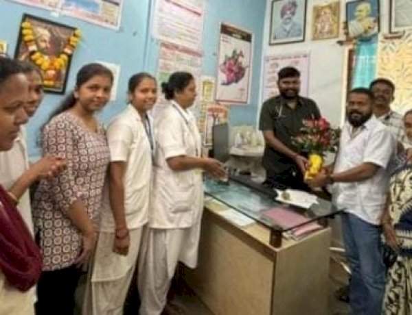 सुदन कवठणकर यांचा मळेवाड आरोग्य उपकेंद्राच्या वतीने सत्कार