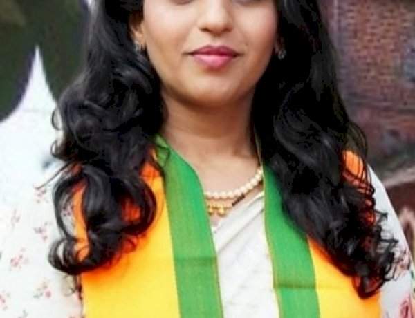 अशी संकुचित मनोवृत्ती असता कामा नये - नगराध्यक्षा श्रद्धा भोसले