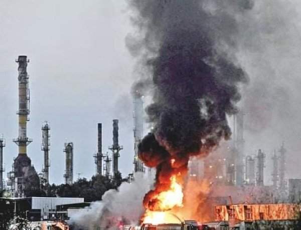 इराण हल्ल्यात अमेरिकेचे २०० सैनिक जखमी....