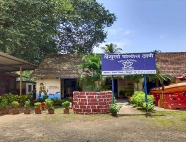 आमिष दाखवून सलून व्यावसायिकाला पाच लाखांचा गंडा......वेंगुर्ले तालुक्यातील मठ कुडाळतीठा येथील घटना