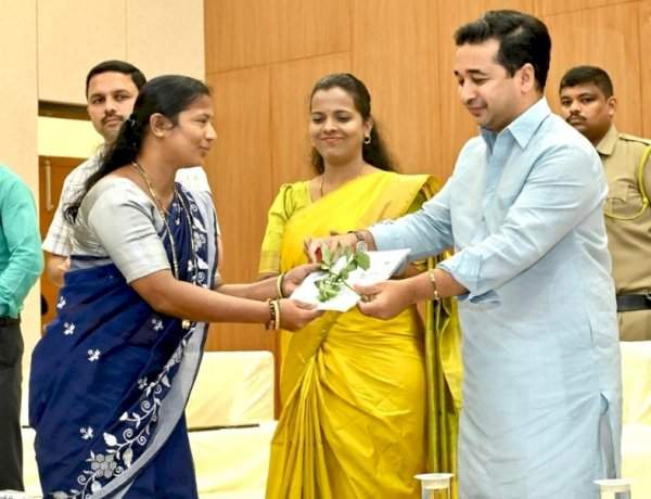 छत्रपती शिवाजी महाराज समाधान शिबिरातून २१ हजारांहून अधिक नागरिकांना दिलासा