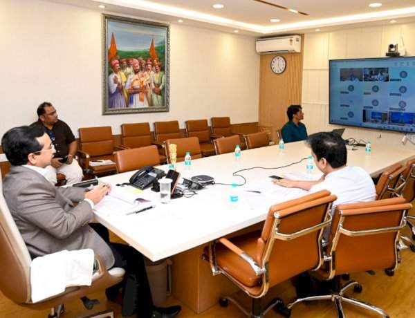 'माझं गाव, आरोग्य संपन्न गाव' अभियानाच्या प्रभावी अंमलबजावणीसाठी सूक्ष्म नियोजन करा- पालकमंत्री राणे