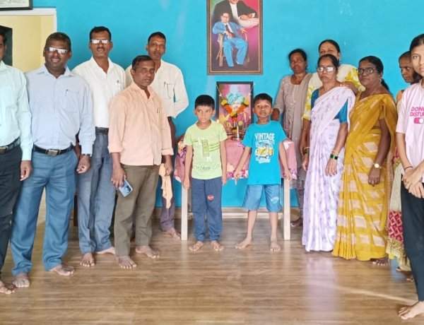  इन्सुली रमाईनगरात छत्रपती शाहू महाराज यांच्या जयंती निमित्त अभिवादन !